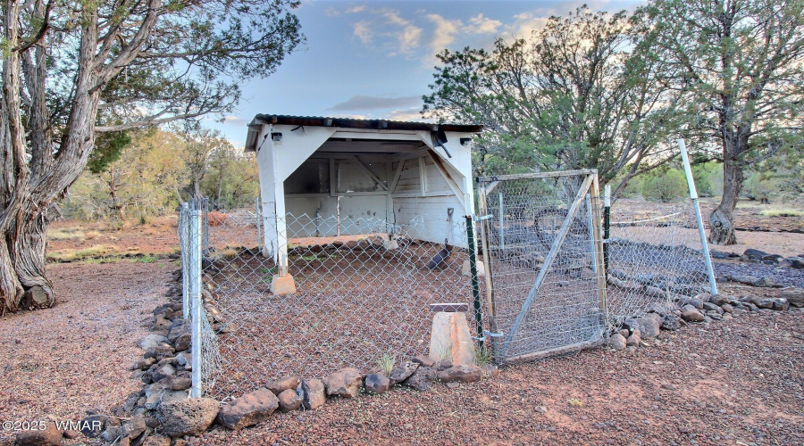 Animal pen
