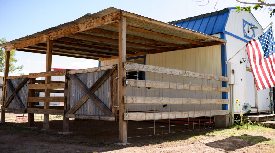 barn 2