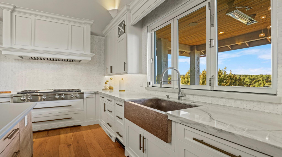 010_Kitchen