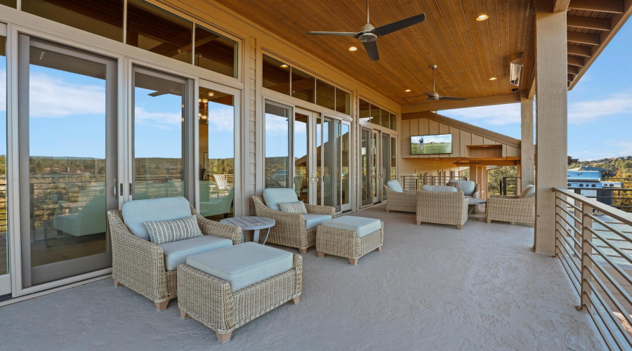 015_Porch