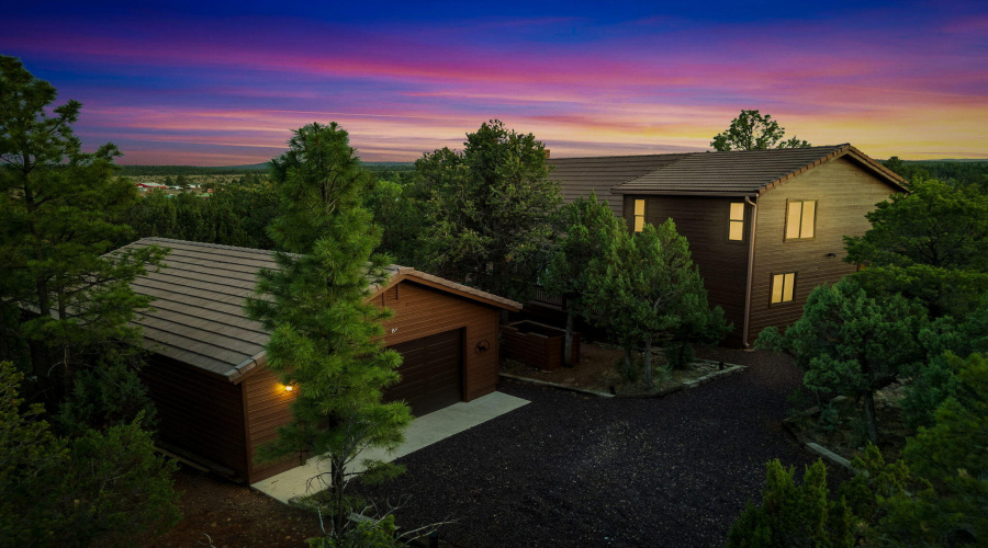 2781AirParkDr-Overgaard-AZ-Twilights-1