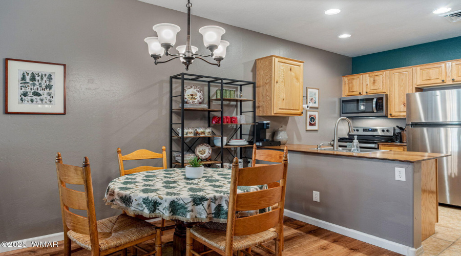 2385QuarterHorseTrl-Unit113-HeberOvergaa