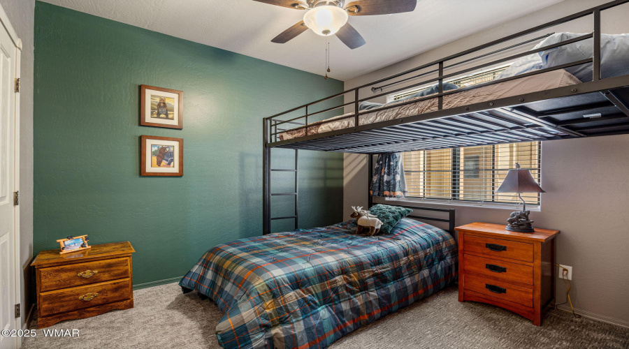 2385QuarterHorseTrl-Unit113-HeberOvergaa