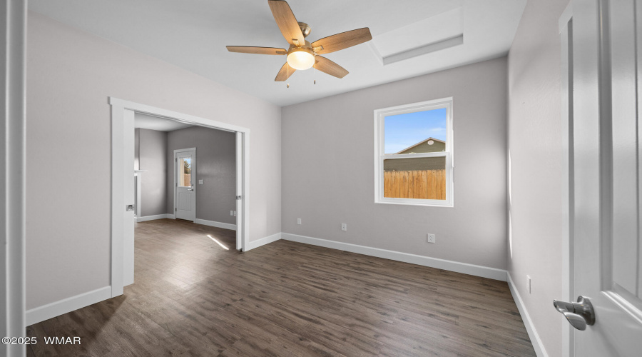 office/3rd Bedroom