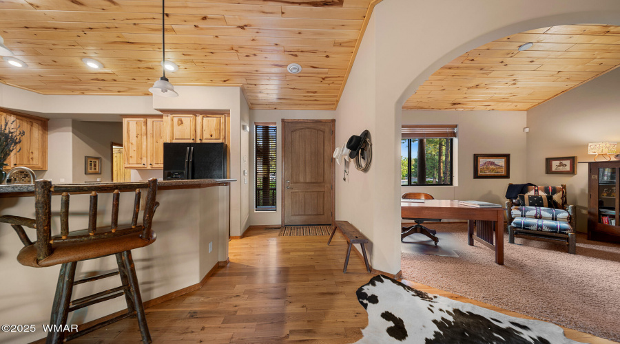 Kitchen/Living Rm
