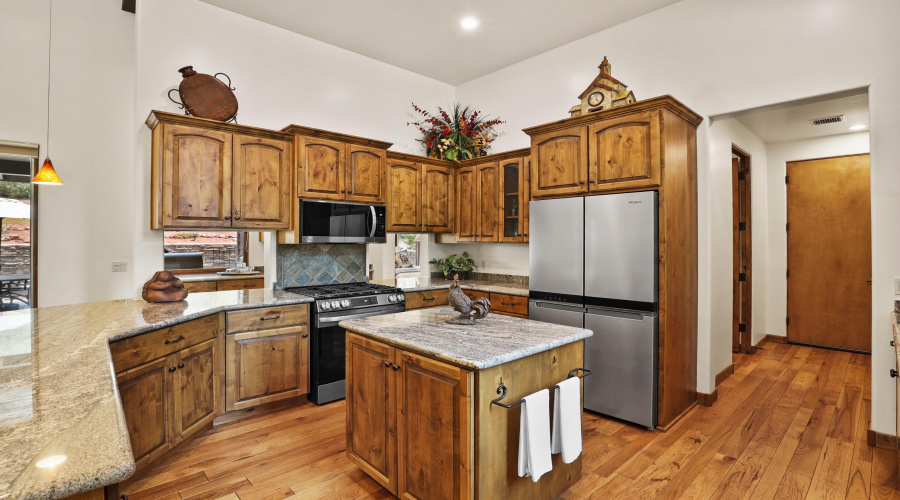 Kitchen (1)