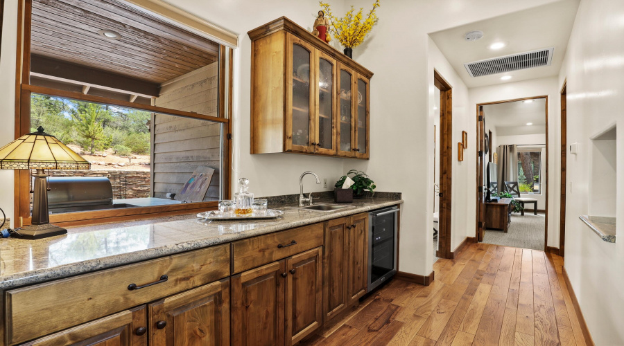 Butler Pantry