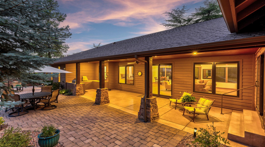 Twilight Back Patio (3)