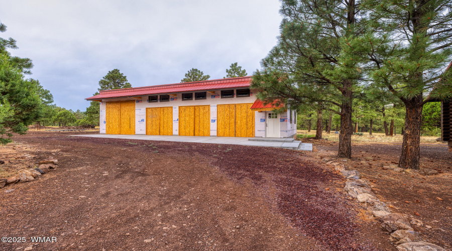 4 car garage