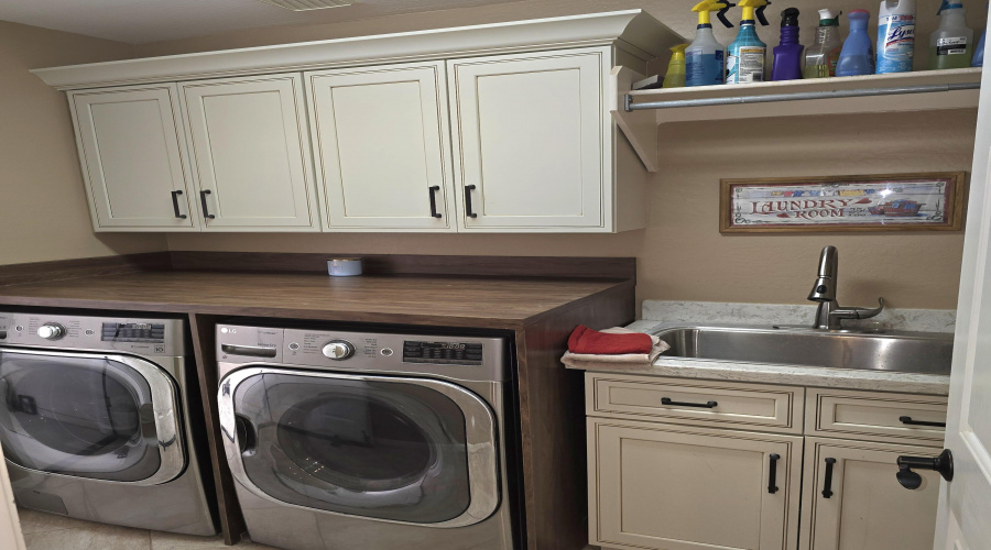 Laundry Rm
