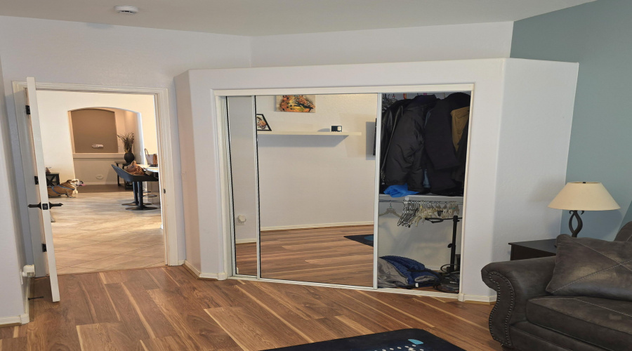 Guitar Rm Closet