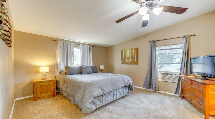 Large Primary Bedroom