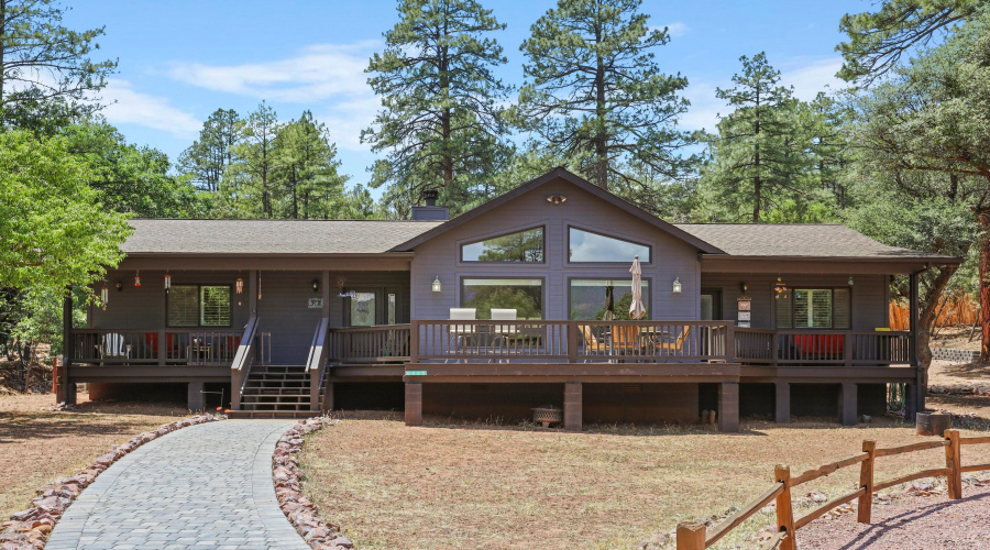 FRONT Walkway