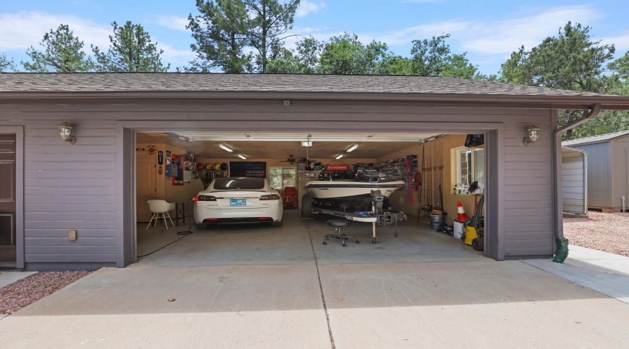 Garage 2 Car