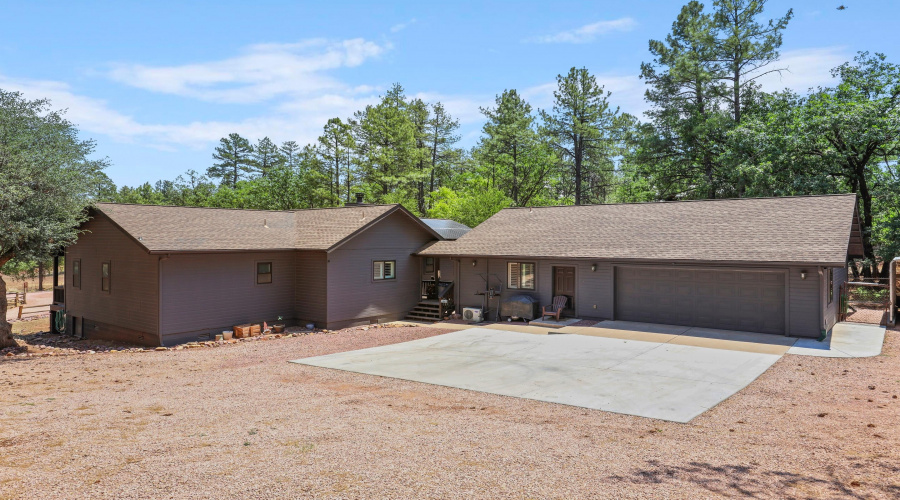 Back of House- Garage