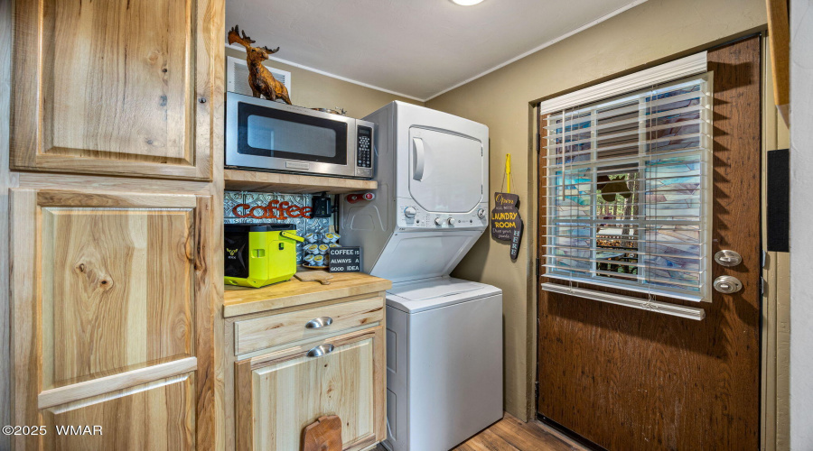 Pantry/ laundry