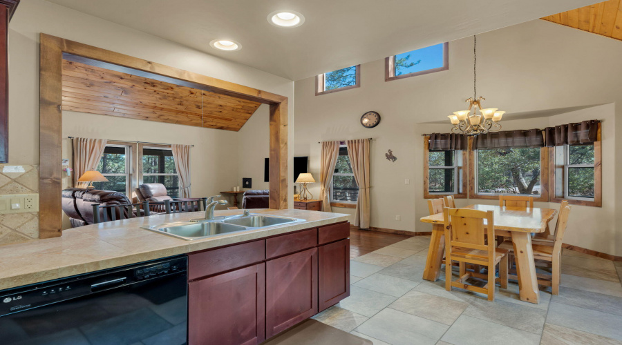 20-web-or-mls-TimberCreekImagery-29