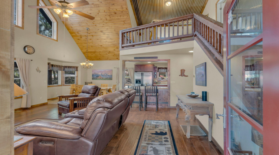 12-web-or-mls-TimberCreekImagery-21 1