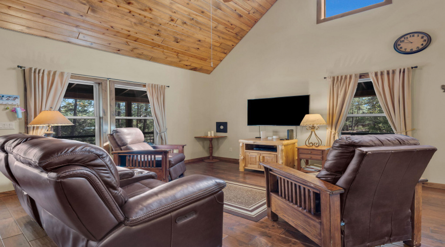 14-web-or-mls-TimberCreekImagery-23