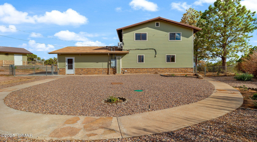 Back Fenced Yard