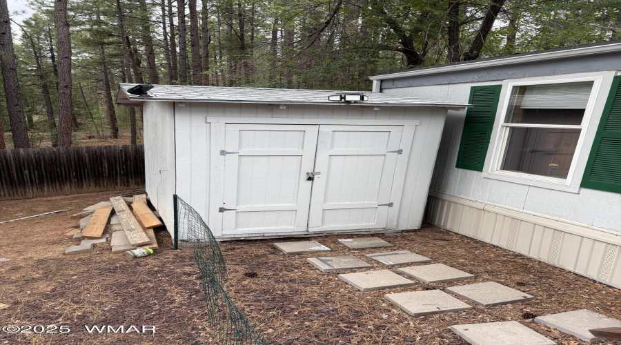 Shed