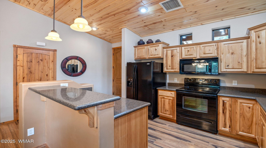 1031SSpireaLn-ShowLow-AZ-10