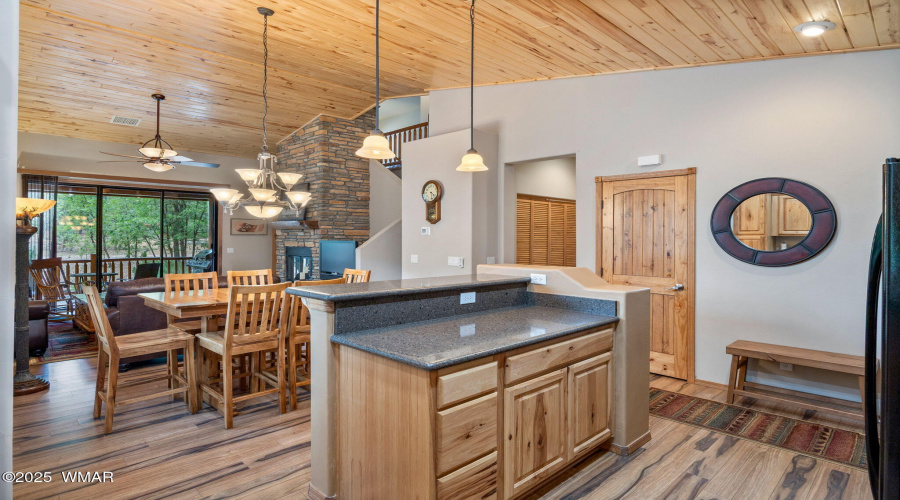 1031SSpireaLn-ShowLow-AZ-11