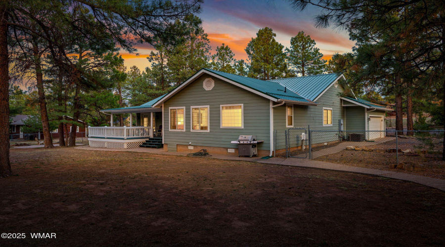 2236CrossCountryRd-HeberOvergaard-AZ-Twi