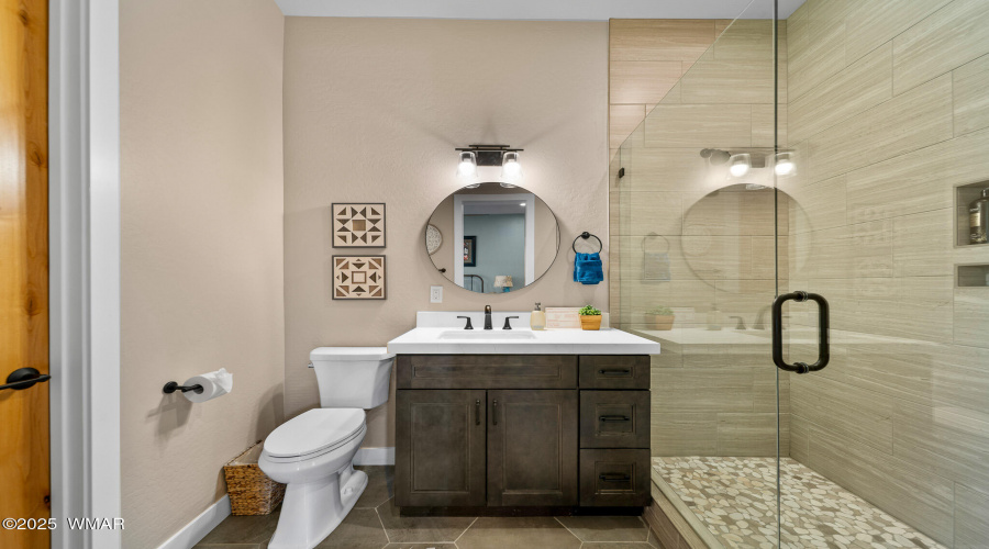 Second Guest Bath