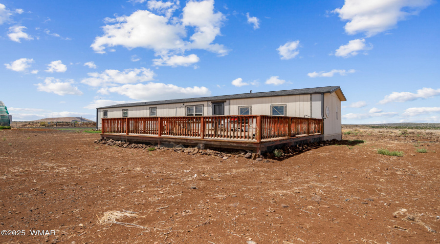 LARGE BACK DECK
