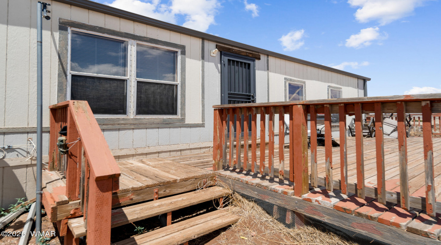 BACK DECK