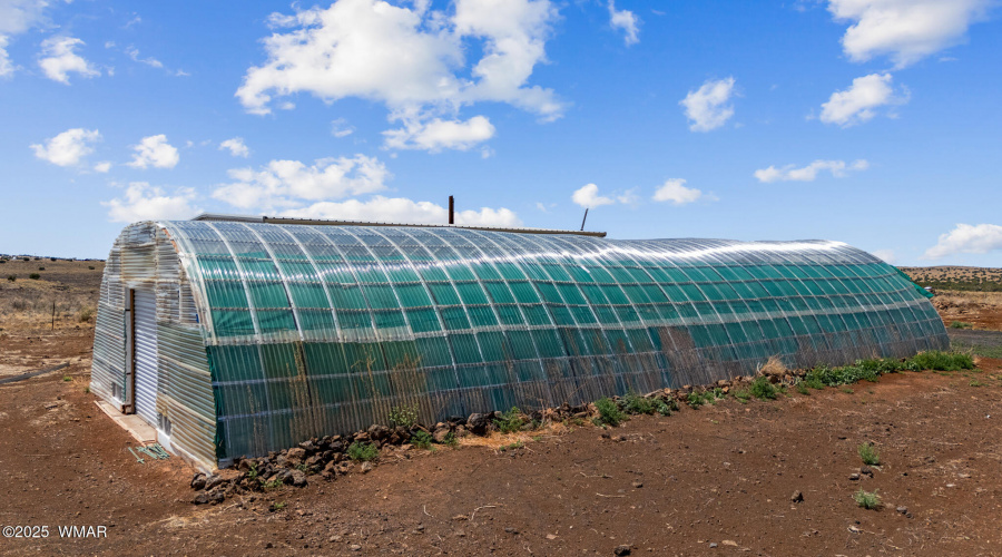 GREEN HOUSE