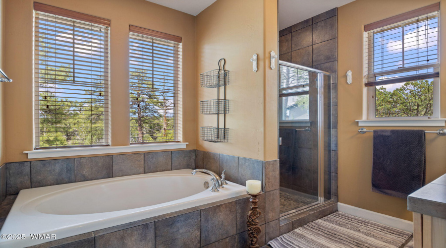 Primary En Suite