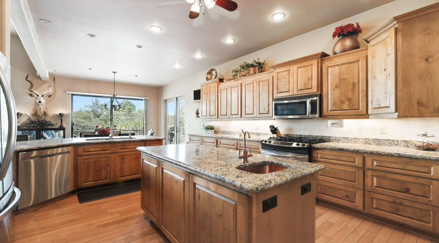 31-web-or-mls-Indian Paintbrush - Luxury