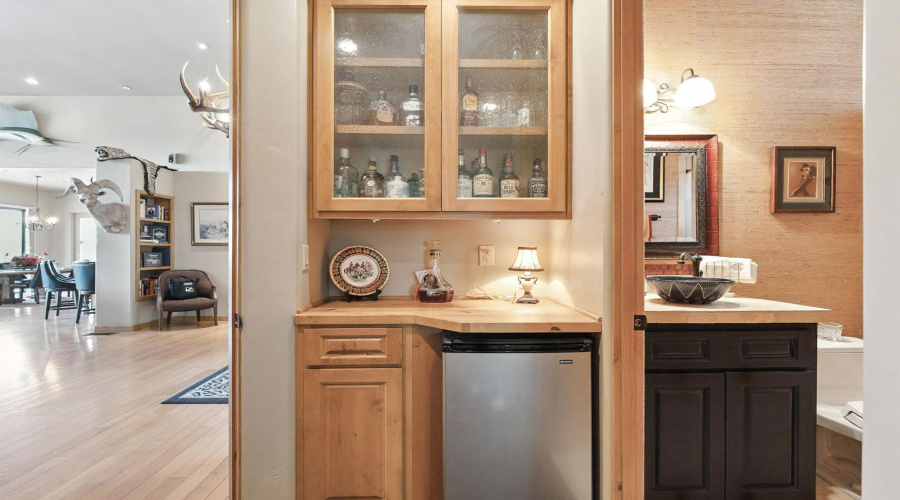 42-web-or-mls-Indian Paintbrush - Luxury