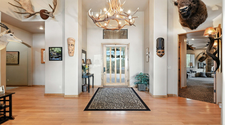 7-web-or-mls-Indian Paintbrush - Luxury-