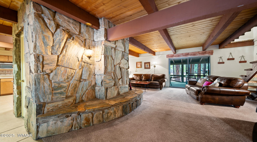 7456 Geronimo Road, Pinetop, AZ 85935