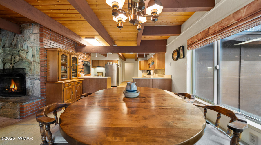 7456 Geronimo Road, Pinetop, AZ 85935