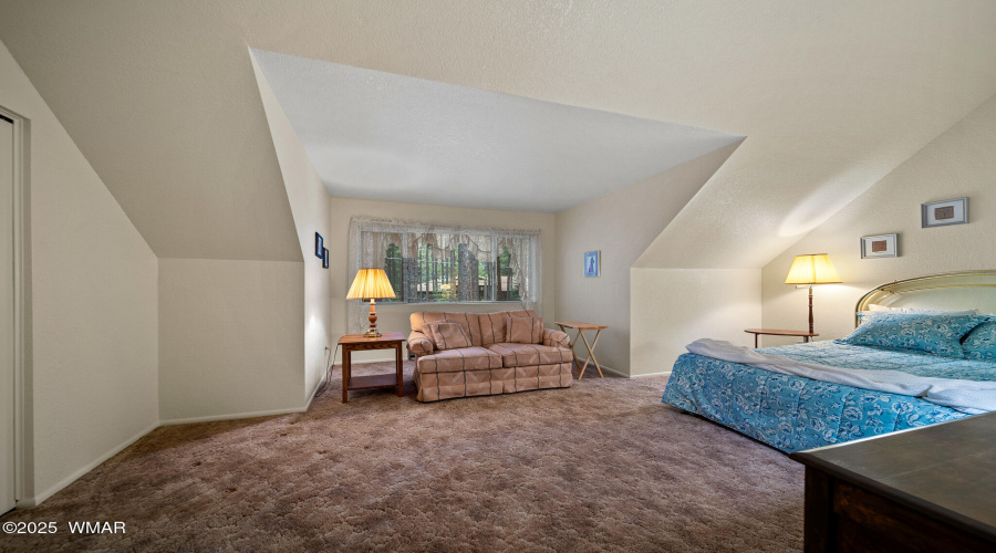 7456 Geronimo Road, Pinetop, AZ 85935