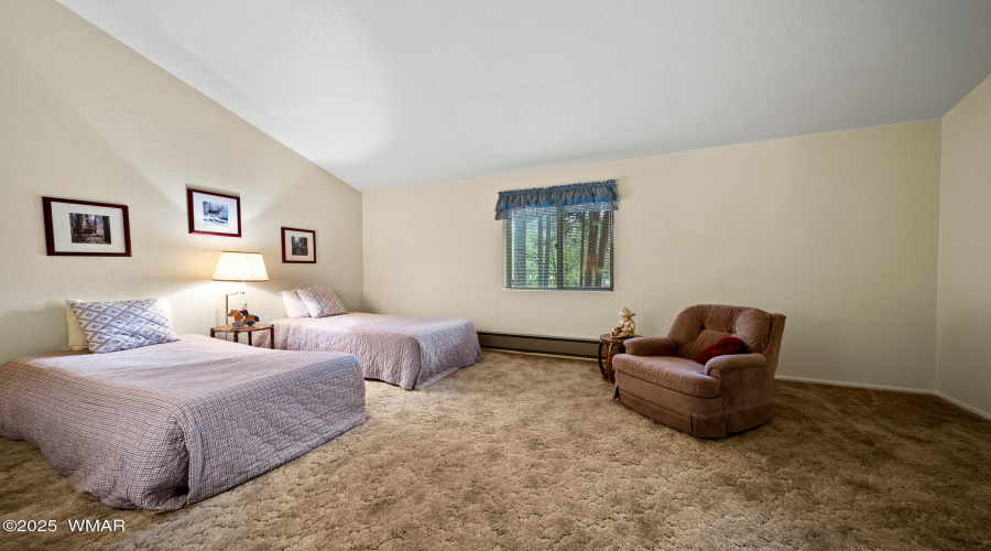 7456 Geronimo Road, Pinetop, AZ 85935