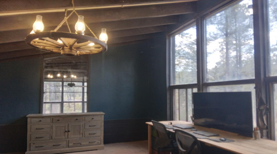 Bedroom/Office Area