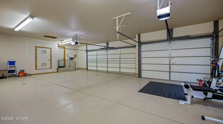 2787AirParkDr-Overgaard-AZ-28