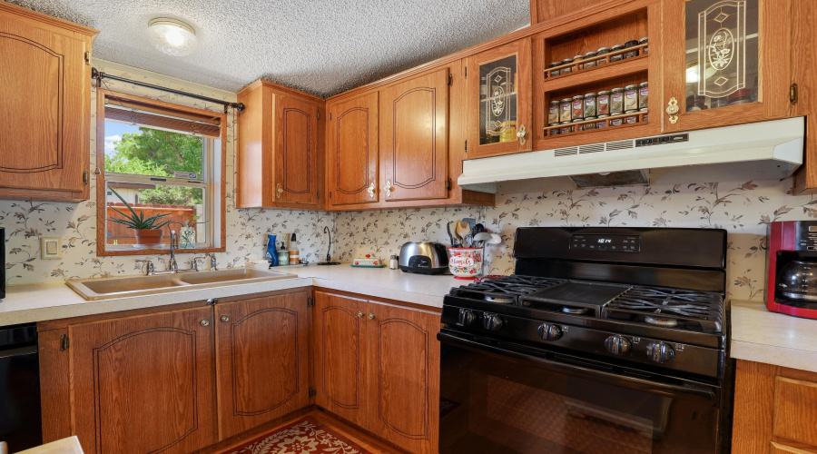 Kitchen (3)