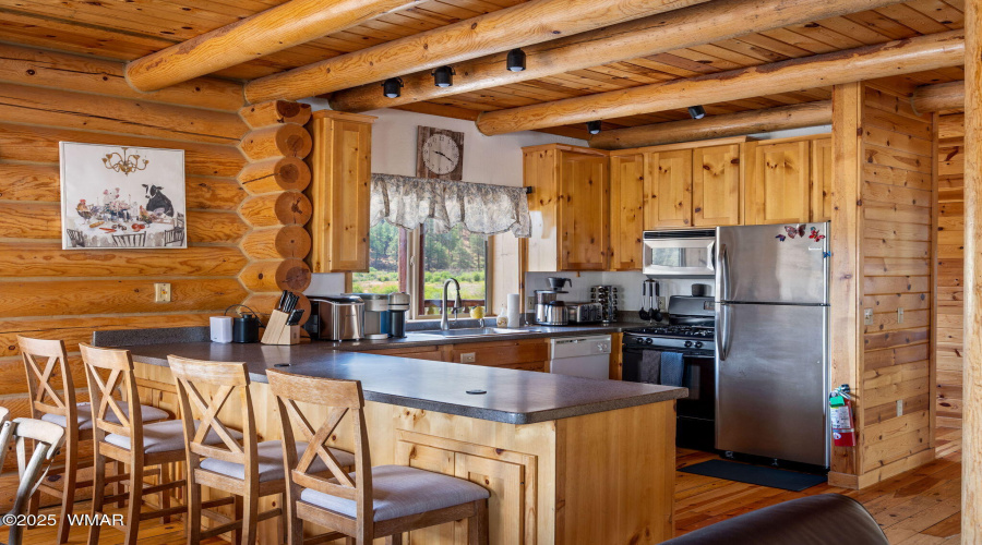 100MainSt-Greer-AZ-9