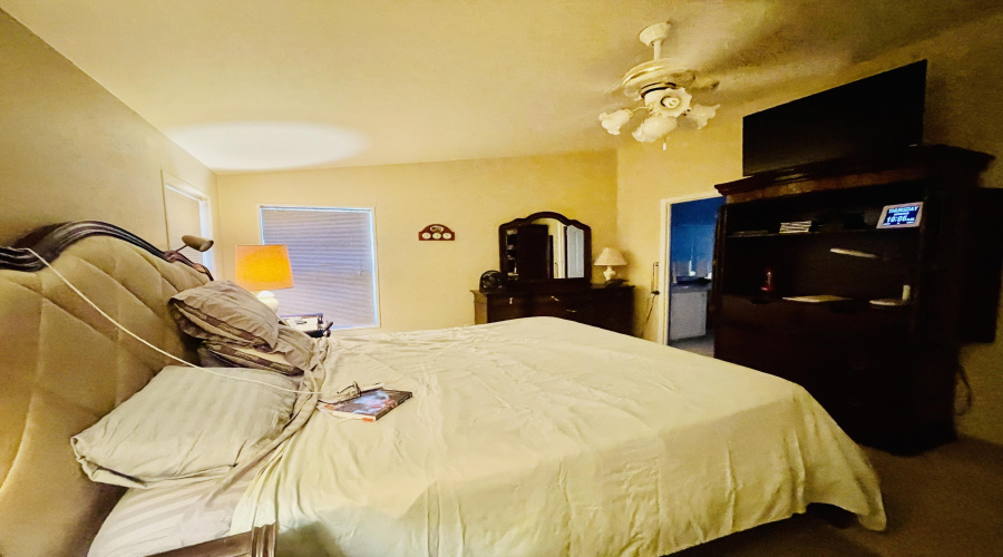 Main Bedroom