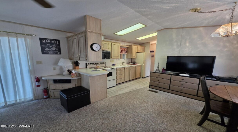 KitchenDining Area