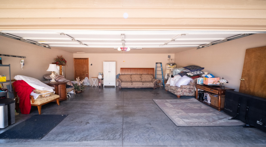 Spacious 2 car garage