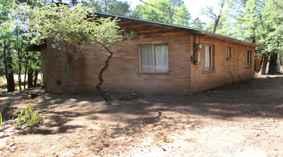 Driveway View of Cabin