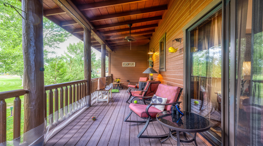 Back Deck 9th Hole View!