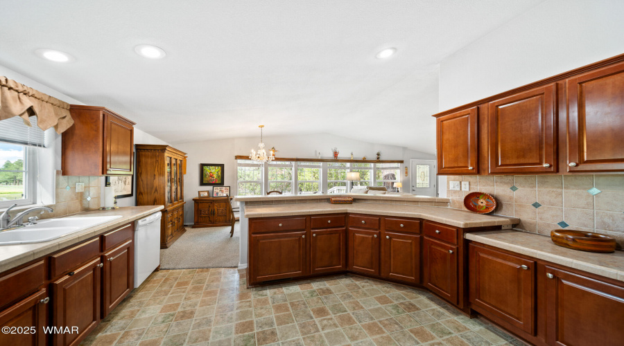 Open Kitchen